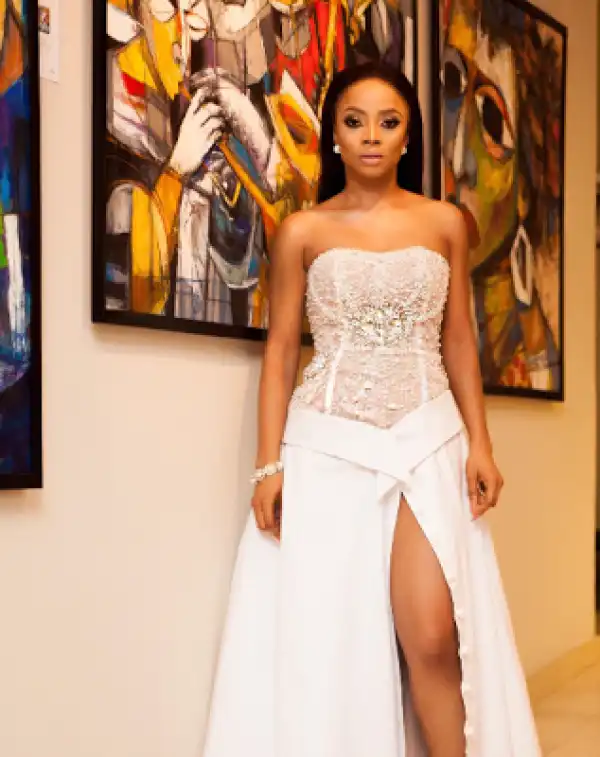 Sack Your Stylist, Kemi Olunloyo Tells Toke Makinwa, Says Her Outfit is Slutty